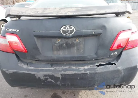 2007 Toyota Camry Le z USA, uszkodzony, nr VIN 4T1BE46KX7U044998